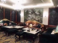 武汉高端夜总会寻找适应环境的你-服务员招聘中